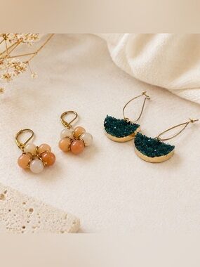 Gold Tone Druzy Drop Earrings + Peach Beaded Cluster Earrings Bundle Boho Chic
